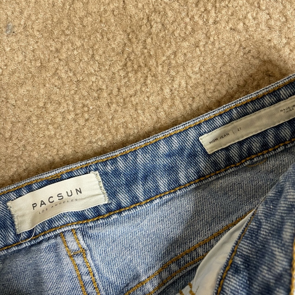 Pacsun distressed high rise mom jeans - Picture 2 of 5